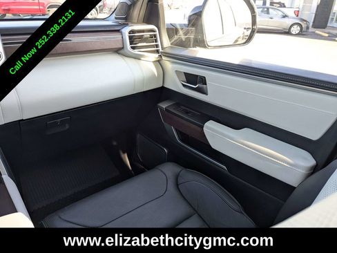 Used 2022 Toyota Tundra Capstone image 18