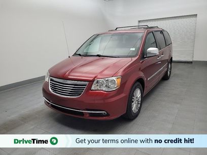 Used 2016 Chrysler Town & Country Touring-L w/ Driver Convenience Group