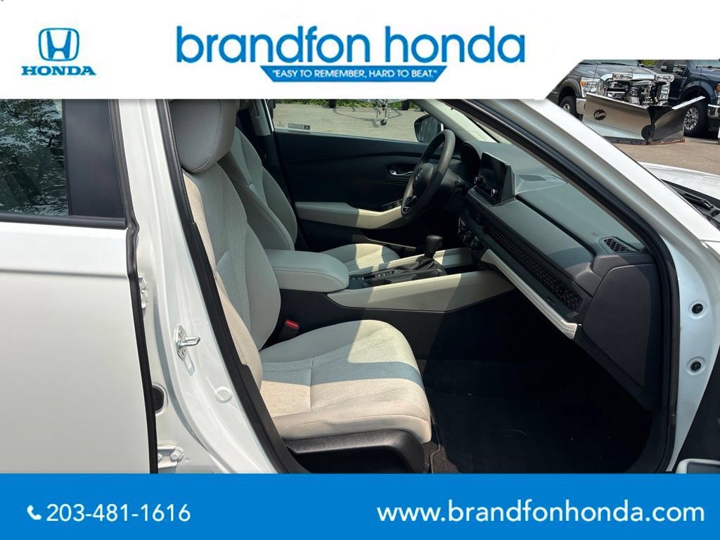 Used 2023 Honda Accord LX image 27