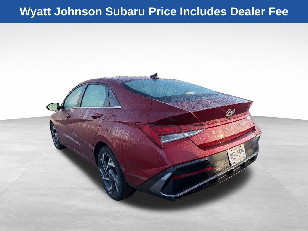Used 2025 Hyundai Elantra SEL FWD image 7