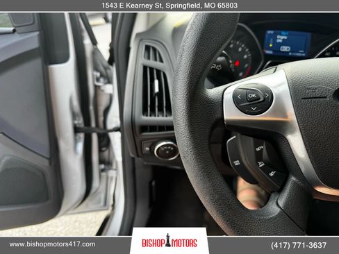 Used 2014 Ford Focus SE image 17