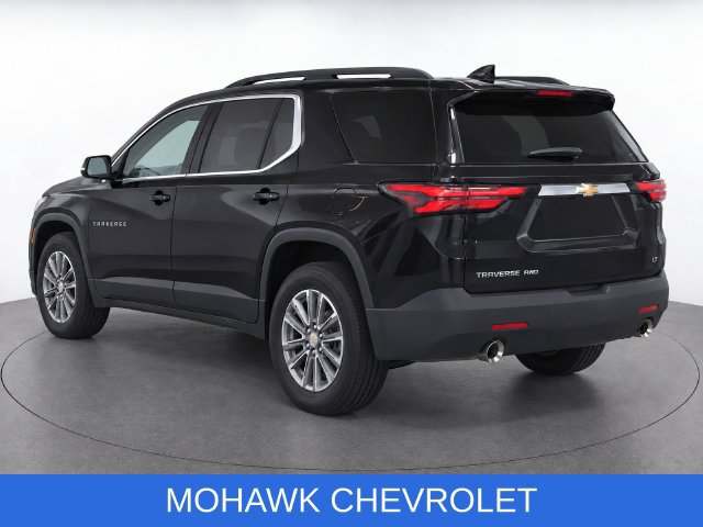 Used 2023 Chevrolet Traverse LT AWD/4WD image 3