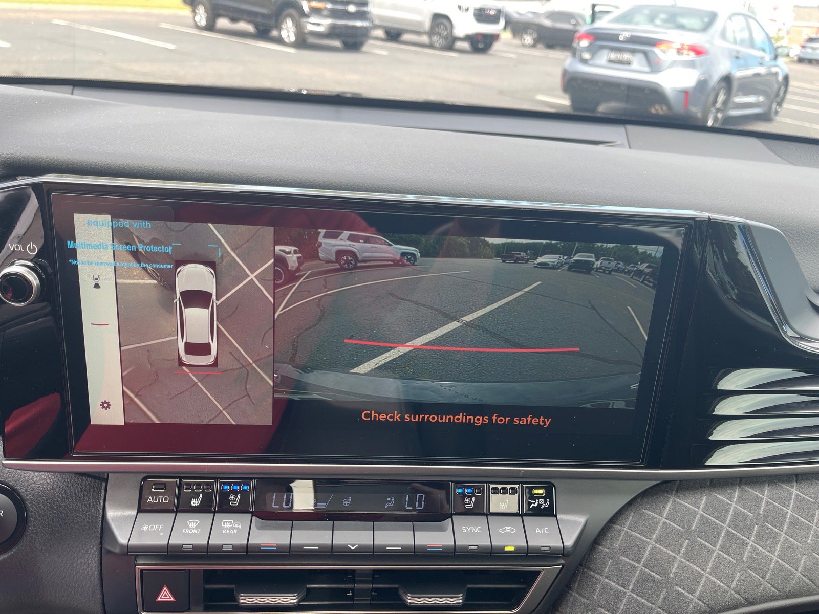 Used 2026 Toyota Camry XLE w/ Premium Plus Package FWD image 6