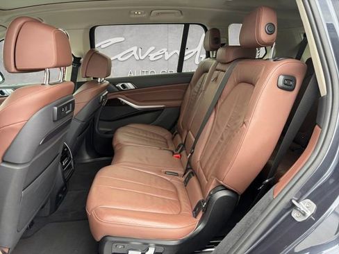 Used 2019 BMW X7 xDrive40i w/ Luxury Seating Package image 22