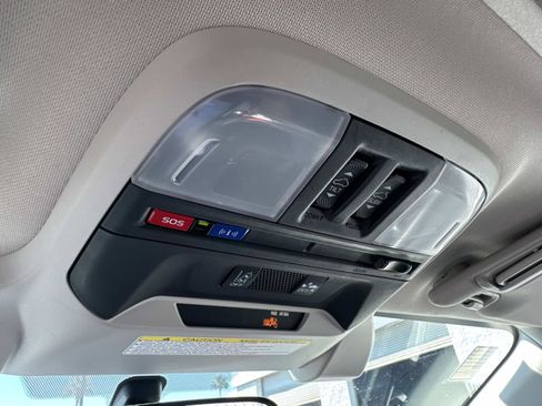 Used 2023 Subaru Crosstrek 2.5i Limited image 30