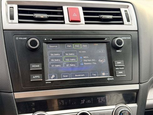 Used 2016 Subaru Outback 2.5i image 3