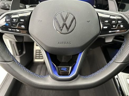 Used 2023 Volkswagen Golf 20th Anniversary Edition AWD/4WD image 15