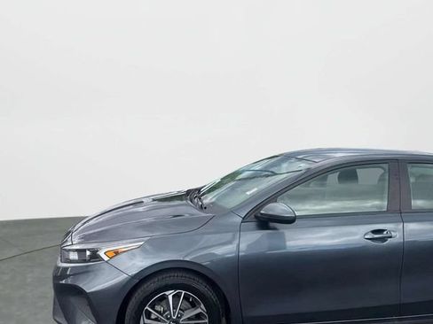 Used 2024 Kia Forte LXS FWD image 25