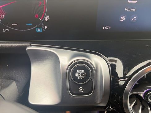 Used 2024 Mercedes-Benz GLB 250 image 29