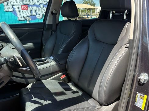 Used 2022 Hyundai Santa Fe SEL w/ Convenience + Premium Package image 9