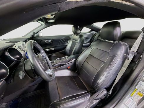 Used 2021 Ford Mustang Premium image 13