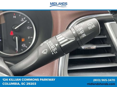 Used 2021 Buick Enclave Avenir w/ Avenir Technology Package AWD/4WD image 27