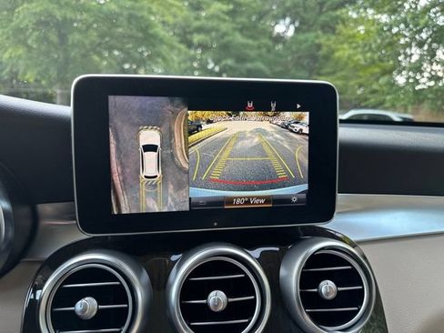 Certified 2019 Mercedes-Benz GLC 300 4MATIC image 20