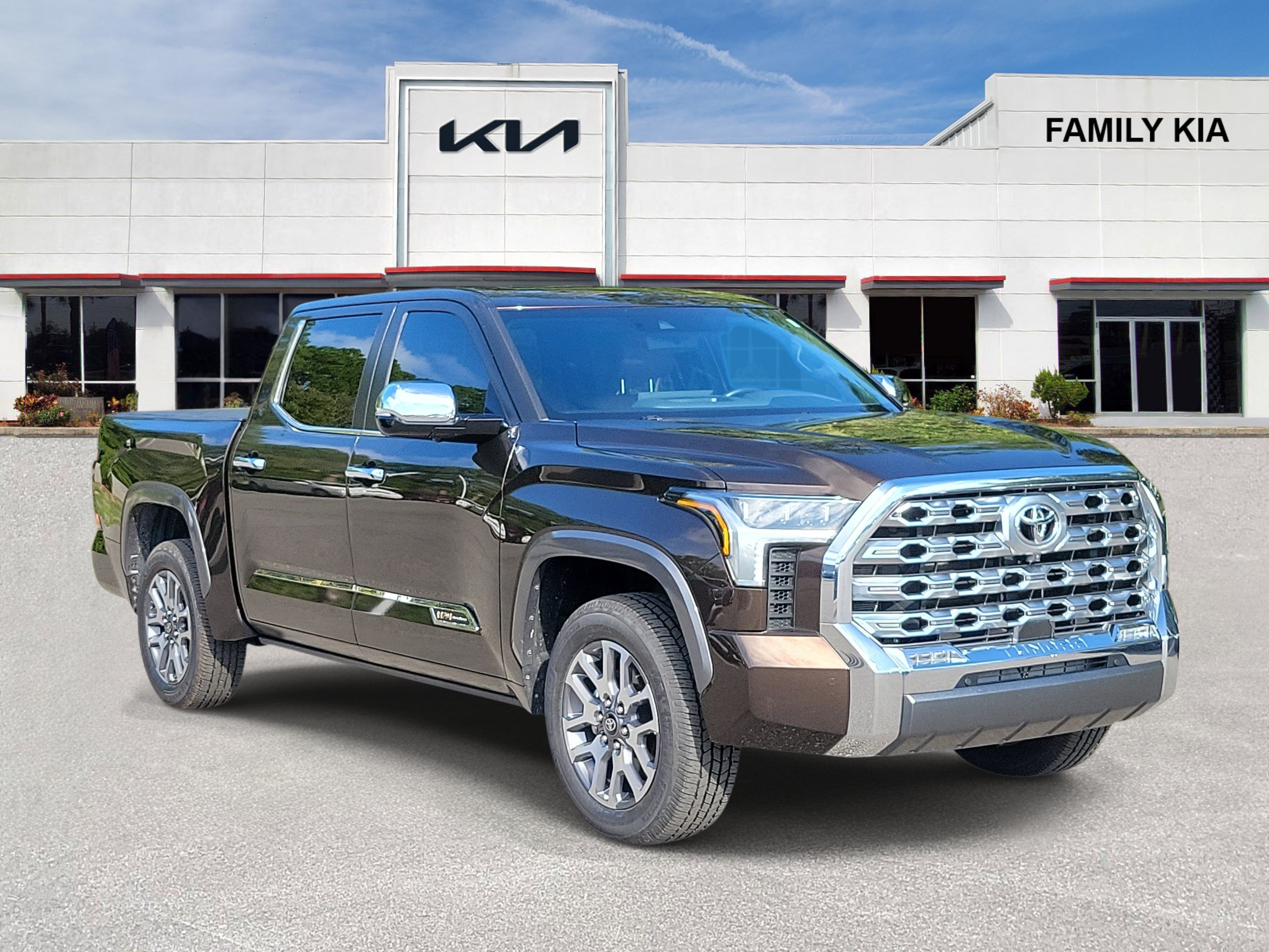 Used 2025 Toyota Tundra 1794 Edition AWD/4WD 360° Tour