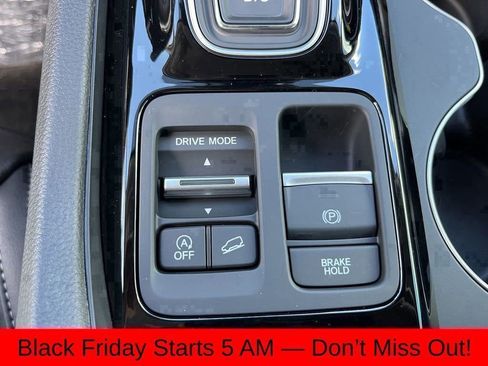 New 2025 Honda Pilot EX-L image 32