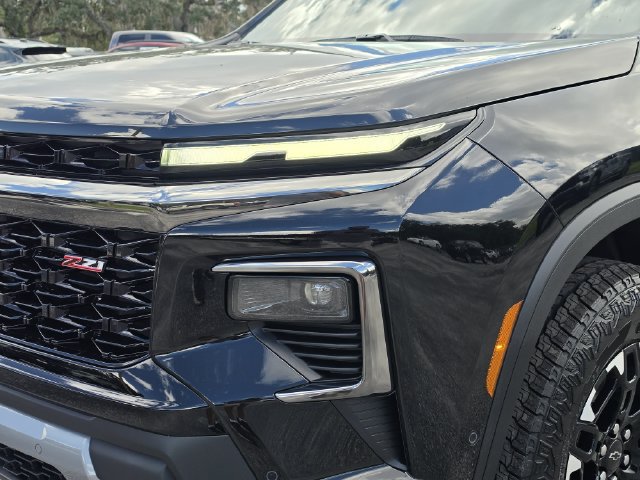 New 2027 Chevrolet Traverse Z71 w/ Enhanced Driving Package AWD/4WD image 10