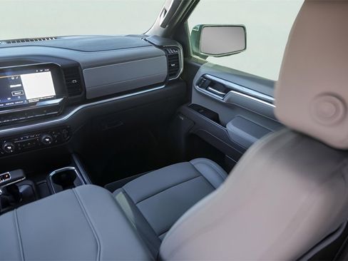 Used 2026 Chevrolet Silverado 1500 LTZ image 30