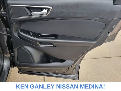 Used 2015 Ford Edge SEL AWD/4WD image 47