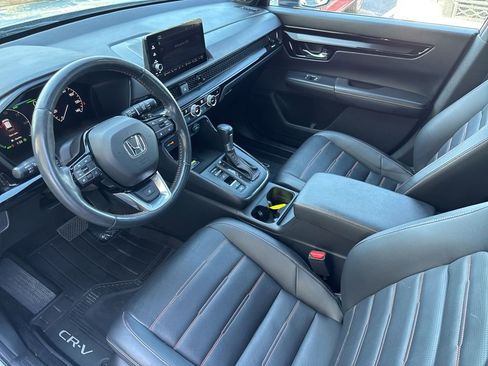 Used 2024 Honda CR-V Sport Touring image 10