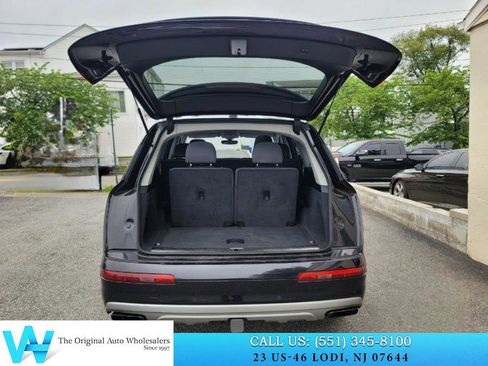 Used 2018 Audi Q7 3.0T Premium Plus w/ Premium Plus Package AWD/4WD image 8