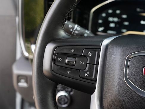 Used 2024 GMC Sierra 1500 SLT image 29