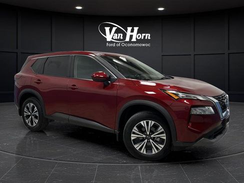 Used 2023 Nissan Rogue SV image 34