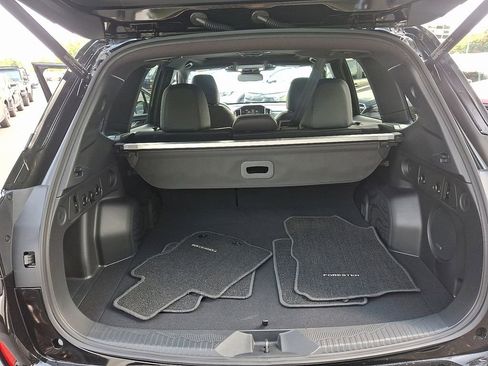 Certified 2025 Subaru Forester Limited image 26