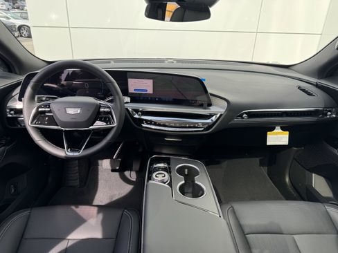 New 2025 Cadillac Lyriq Sport image 35