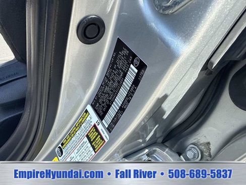Used 2025 Toyota Camry LE FWD image 19