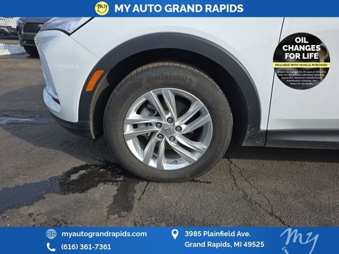 Used 2024 Buick Envista Preferred w/ Convenience II Package image 29