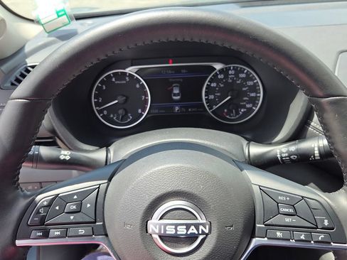 Used 2025 Nissan Sentra SV w/ All-Weather Package FWD image 21