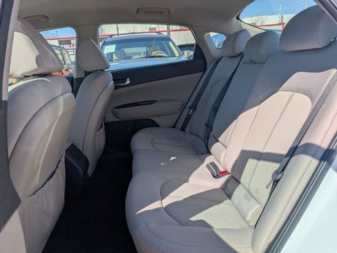 Used 2016 Kia Optima LX image 15