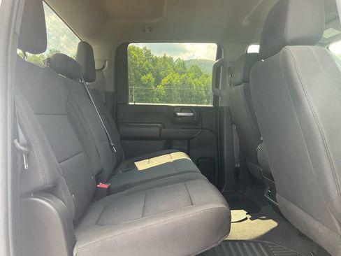 Used 2023 Chevrolet Silverado 2500 Custom w/ Custom Value Package AWD/4WD image 14