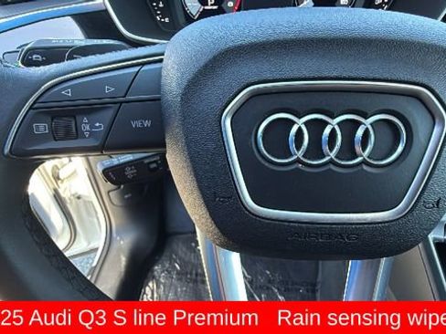Used 2025 Audi Q3 2.0T Premium AWD/4WD image 19