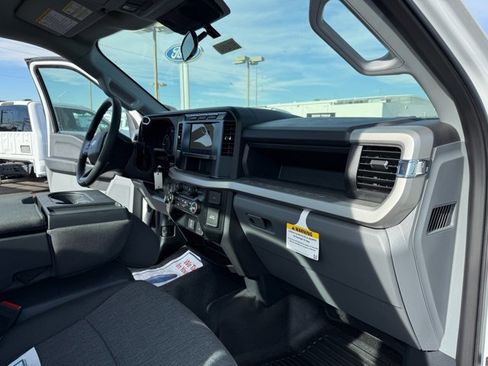 New 2024 Ford F350 XL w/ XL Chrome Package image 14