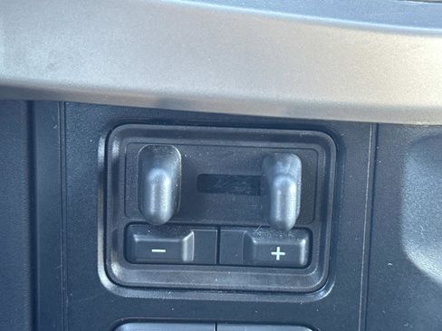 Used 2025 Ford F250 XLT image 16