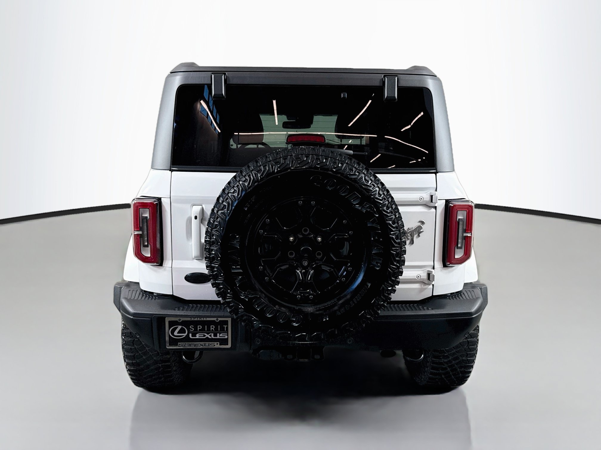 Used 2023 Ford Bronco Badlands AWD/4WD image 6