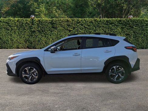 Used 2024 Subaru Crosstrek 2.0i Premium image 7