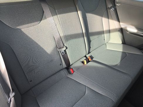 New 2025 Kia K4 LXS image 18