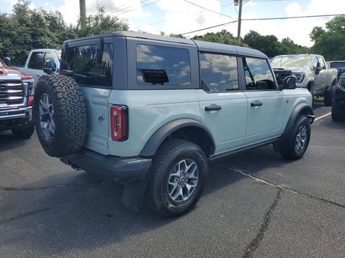Used 2022 Ford Bronco Badlands AWD/4WD image 4