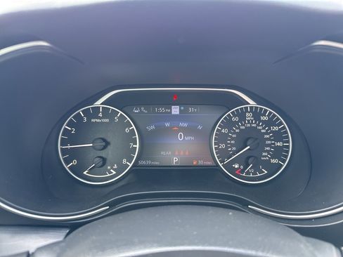 Used 2023 Nissan Maxima Platinum image 17