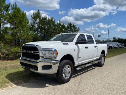 Used 2022 RAM 2500 Tradesman w/ Chrome Appearance Group