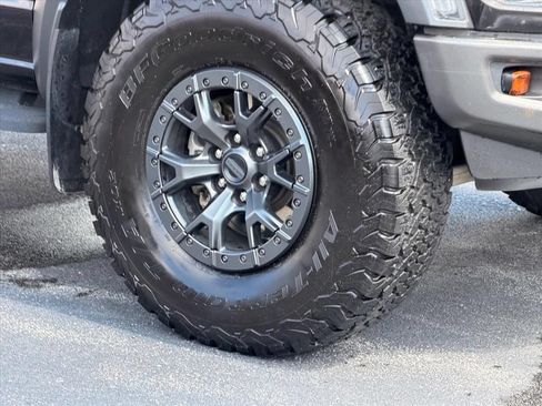 Used 2022 Ford F150 Raptor w/ Raptor 37 Performance Package AWD/4WD image 28