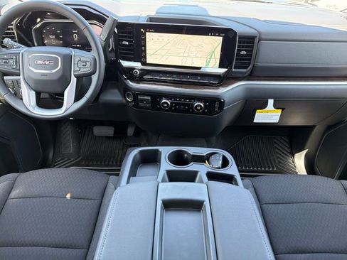 New 2026 GMC Sierra 1500 Elevation w/ X31 Off-Road Package AWD/4WD image 9