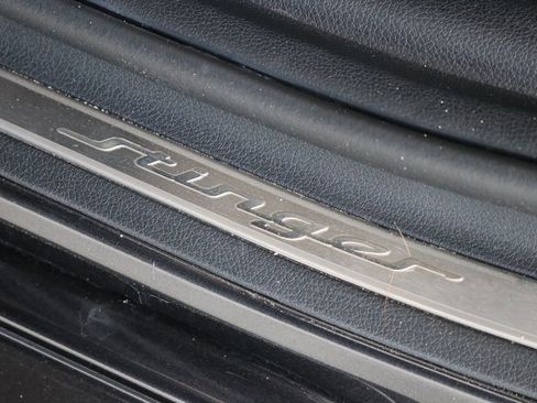 Used 2020 Kia Stinger GT1 image 25