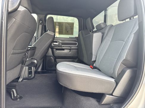 Used 2024 RAM 2500 Big Horn image 35