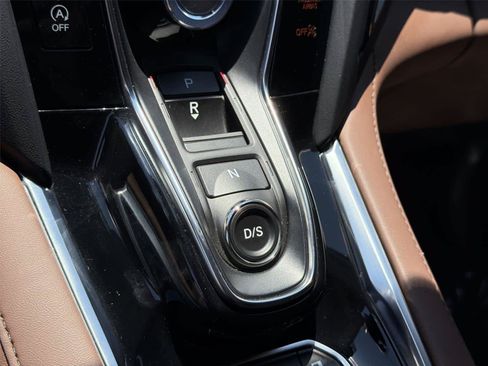 Used 2024 Acura RDX SH-AWD w/ Technology Package image 19