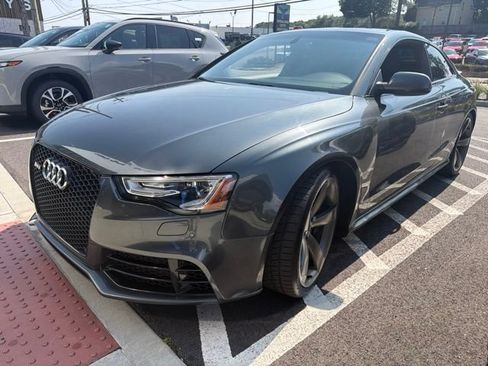 Used 2014 Audi RS 5 Coupe AWD/4WD image 2