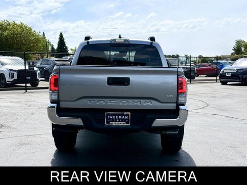 Used 2023 Toyota Tacoma TRD Off-Road AWD/4WD image 7