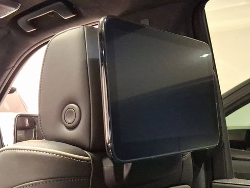 Certified 2024 Cadillac Escalade V w/ LPO, ONYX Package image 11